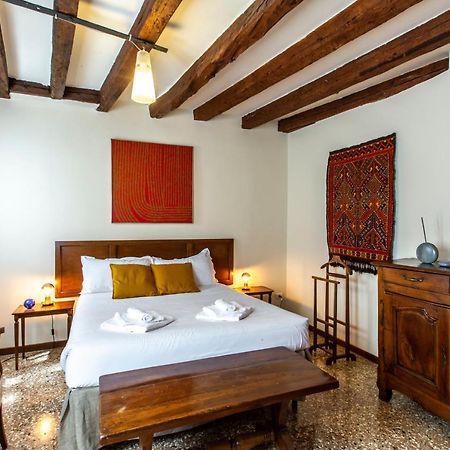 Riva De Biasio Charming Apartment ヴェネツィア エクステリア 写真